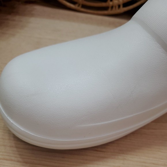 Crocs Neria Pro II Clog Work Slip On SR Shoes 205384 White Nursing Women’s Sz 10 - Picture 12 of 12